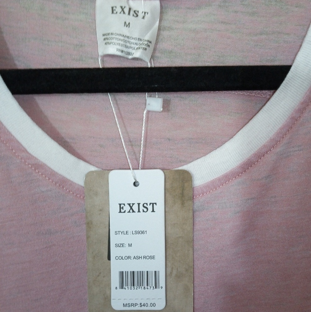 🛍2/$10 NWT Exist Burnout Top - Picture 2 of 3